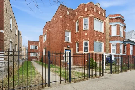 7352 South Langley Avenue Chicago IL 60619