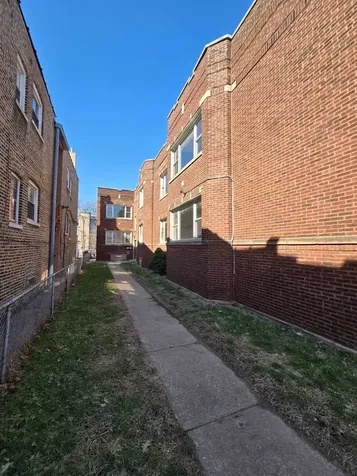 7352 South Langley Avenue Chicago IL 60619