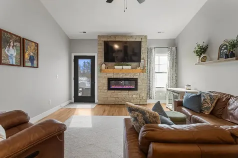 7 Prairie Trail Monticello IL 61856