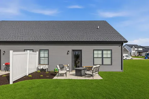 7 Prairie Trail Monticello IL 61856
