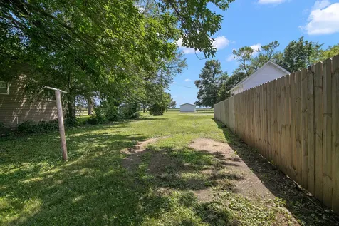 1506 East 2710n Road Clifton IL 60927