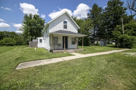 1506 East 2710n Road Clifton IL 60927