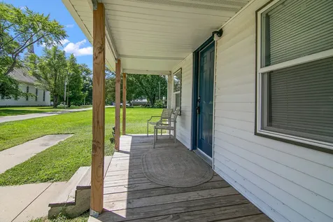 1506 East 2710n Road Clifton IL 60927