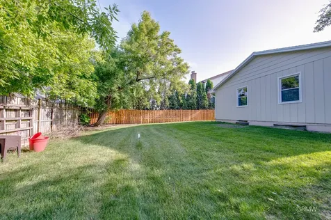 111 East Magnolia Street Arlington Heights IL 60005