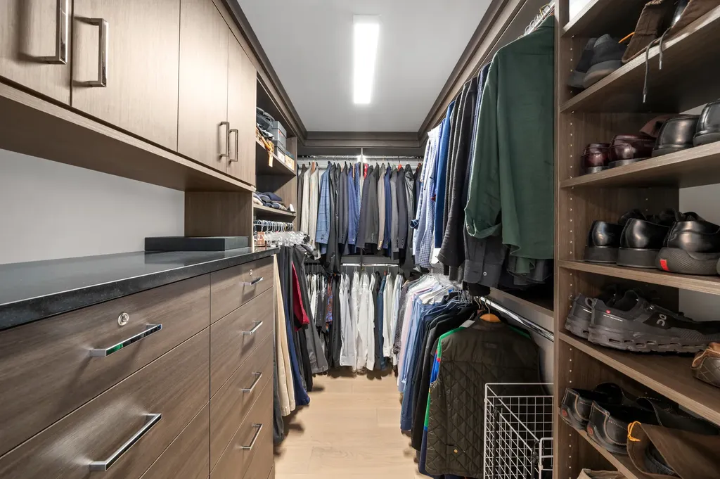 180 East Pearson Street Chicago IL 60611