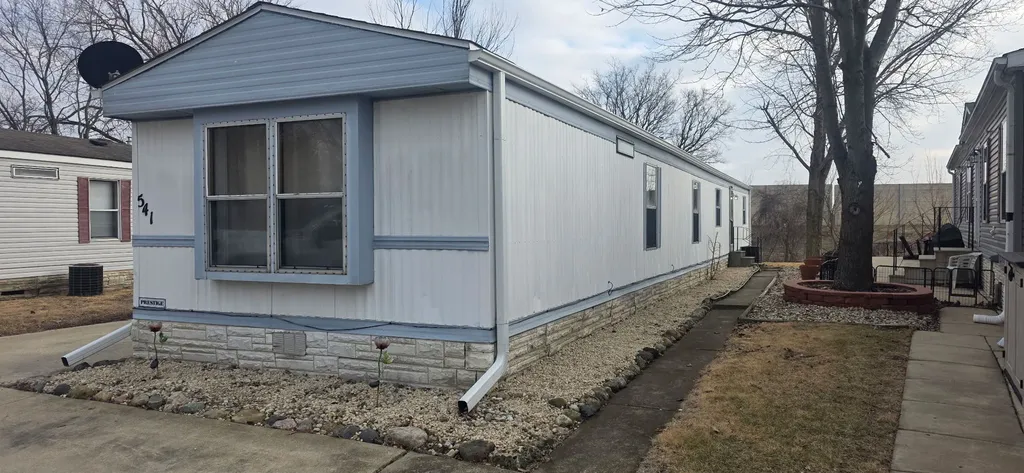 541 Park Avenue Belvidere IL 61008