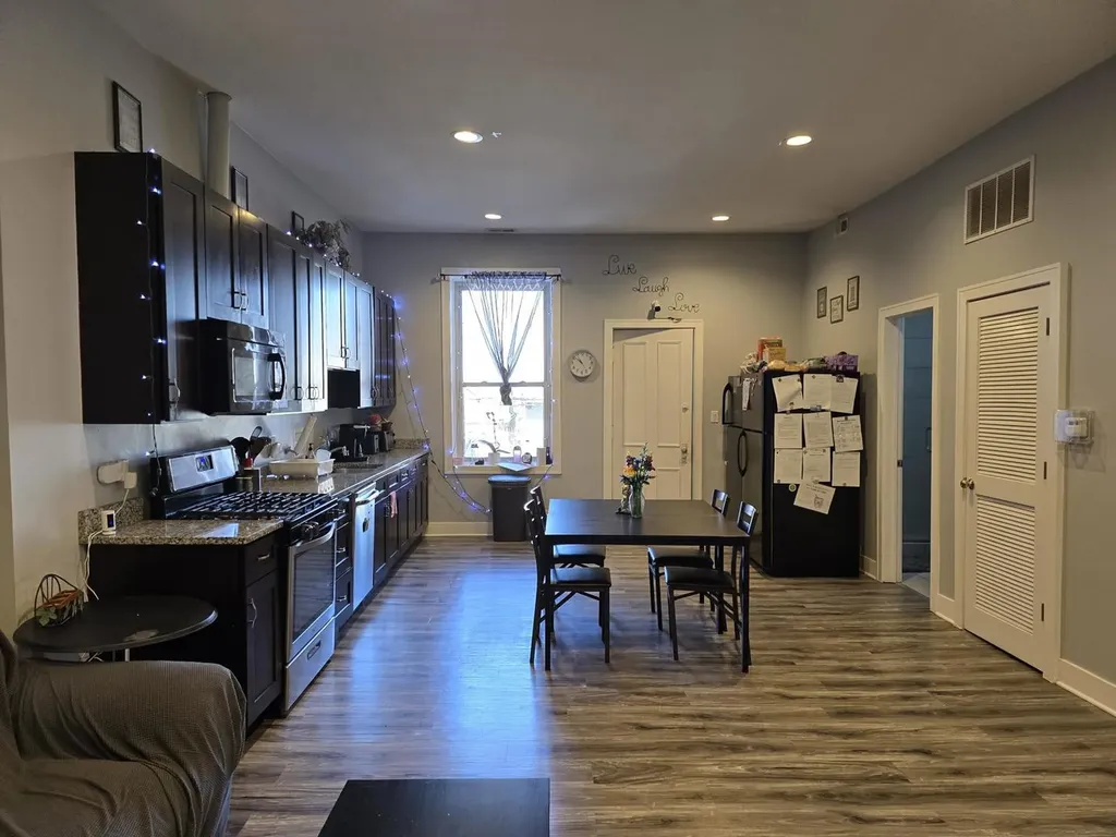 2310 West Belmont Avenue Chicago IL 60618