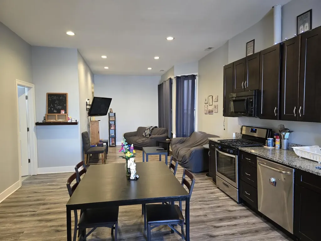 2310 West Belmont Avenue Chicago IL 60618