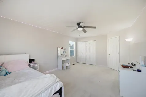 1341 South Meadow Lane Round Lake IL 60073