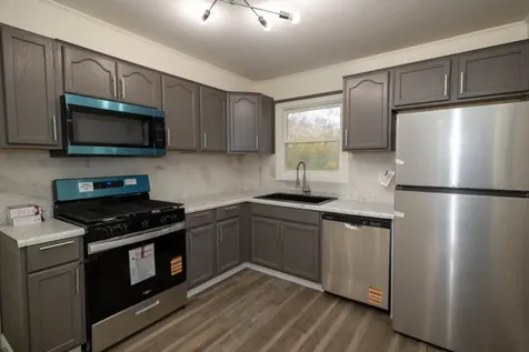 414 Shabbona Drive Park Forest IL 60466