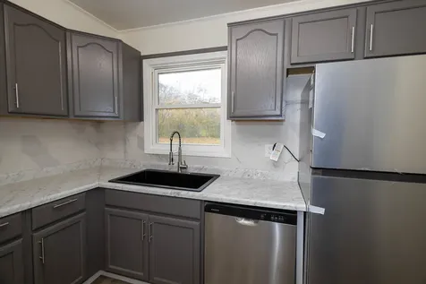 414 Shabbona Drive Park Forest IL 60466