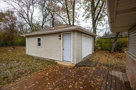 414 Shabbona Drive Park Forest IL 60466