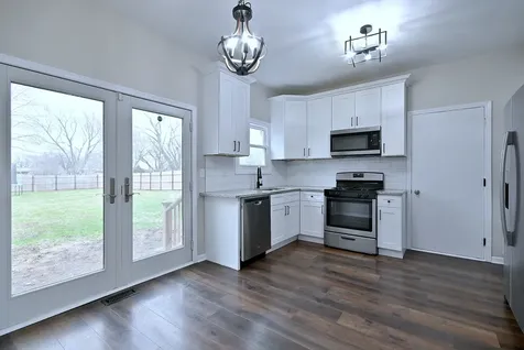 1814 Addleman Street Joliet IL 60431