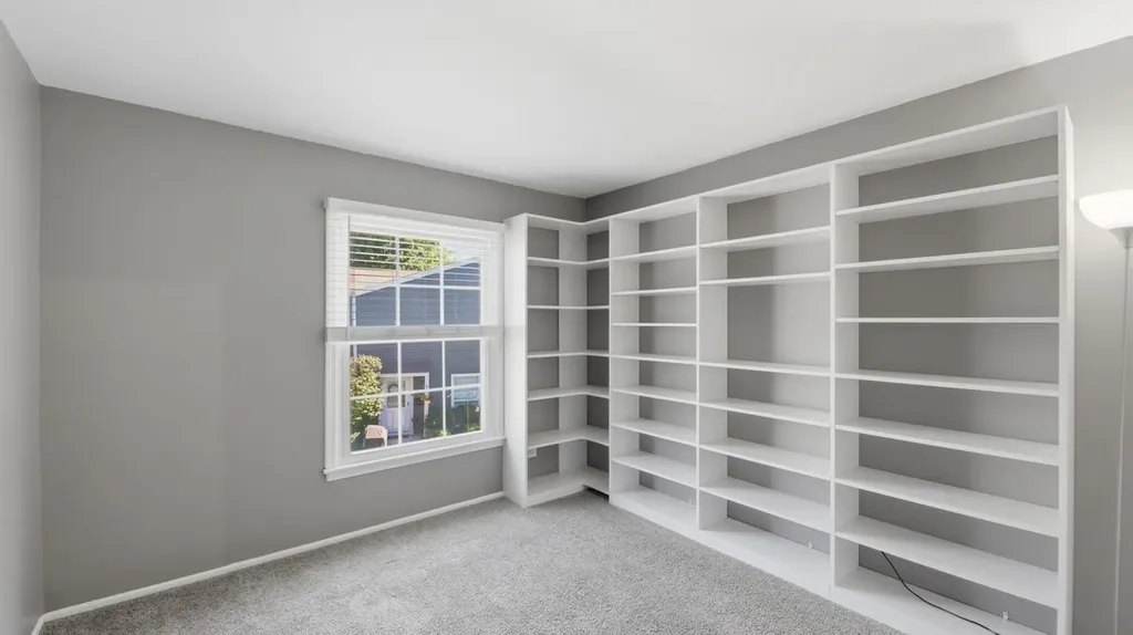 1694 Valley Forge Court Wheaton IL 60189