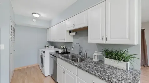 1694 Valley Forge Court Wheaton IL 60189