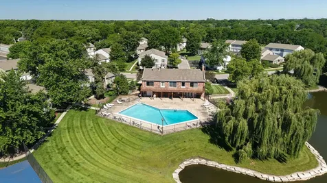 1694 Valley Forge Court Wheaton IL 60189