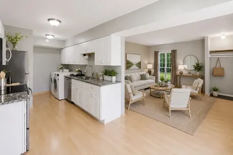 1694 Valley Forge Court Wheaton IL 60189