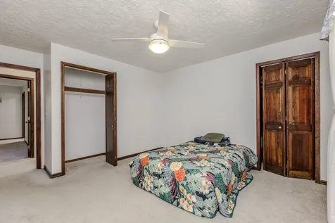8908 East 1400 North Road Bloomington IL 61705