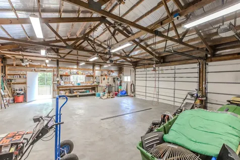 8908 East 1400 North Road Bloomington IL 61705