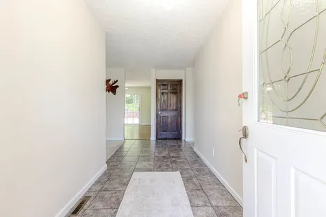 8908 East 1400 North Road Bloomington IL 61705