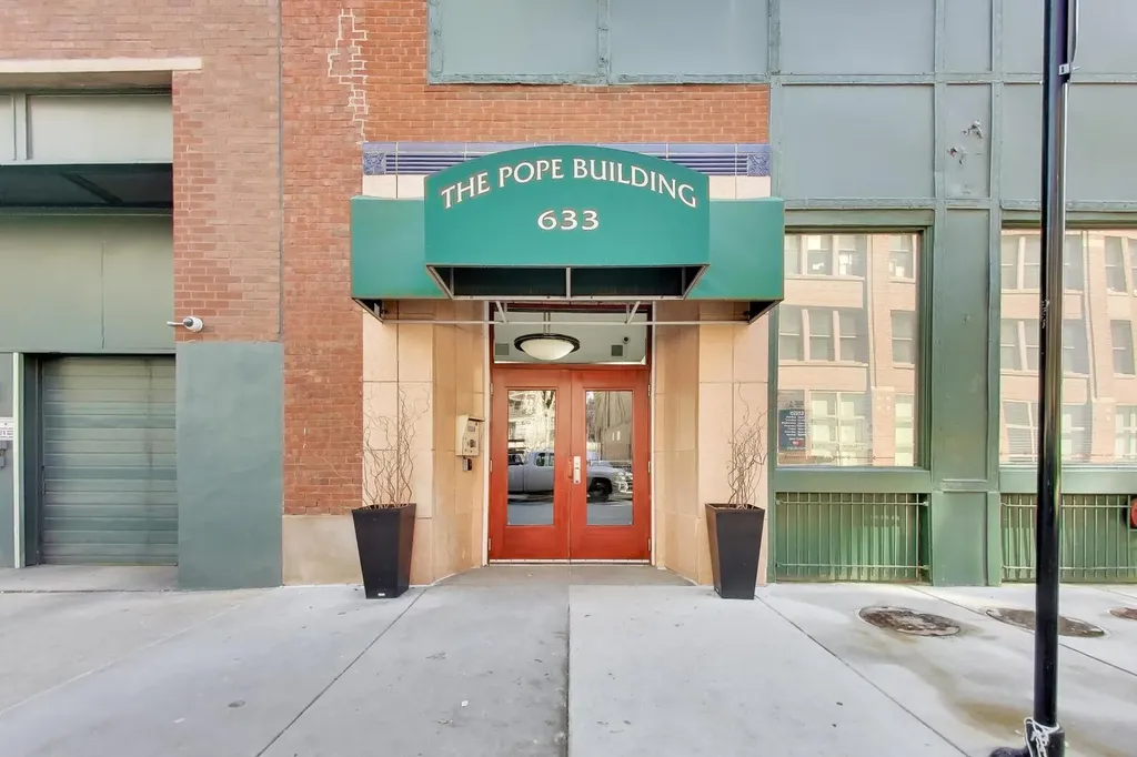 633 South Plymouth Court Chicago IL 60605