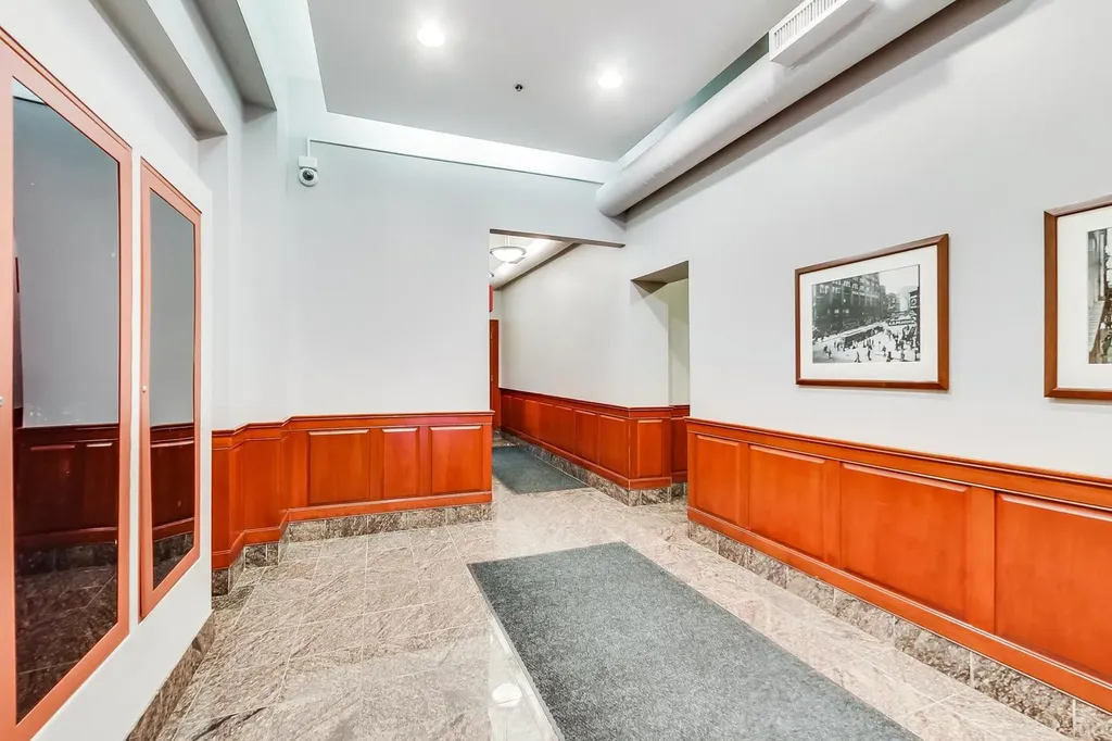 633 South Plymouth Court Chicago IL 60605