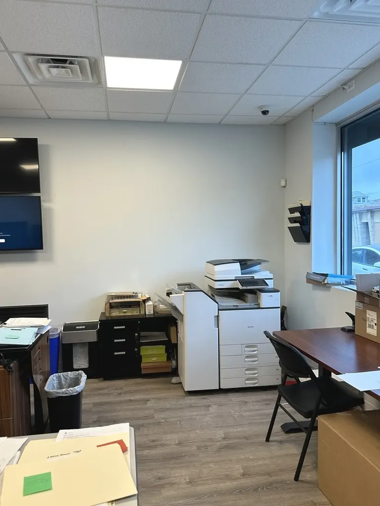2445 West 71st Street Chicago IL 60629