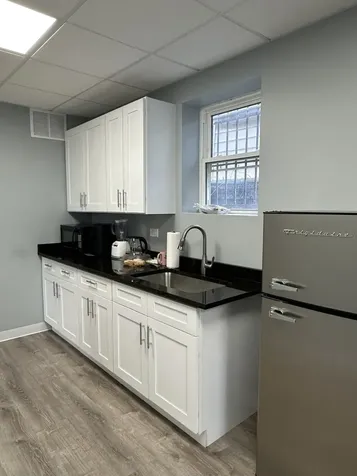 2445 West 71st Street Chicago IL 60629