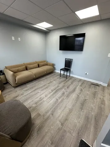 2445 West 71st Street Chicago IL 60629