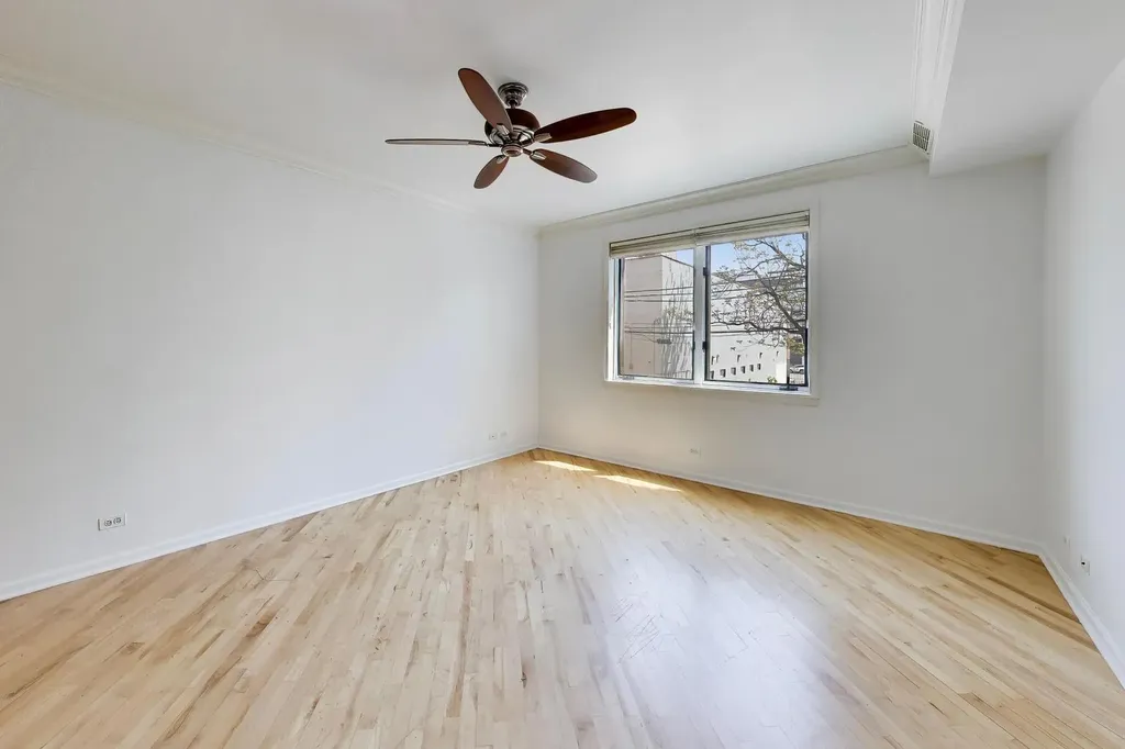 815 North Marshfield Avenue Chicago IL 60622