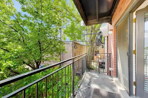 815 North Marshfield Avenue Chicago IL 60622