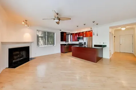 815 North Marshfield Avenue Chicago IL 60622