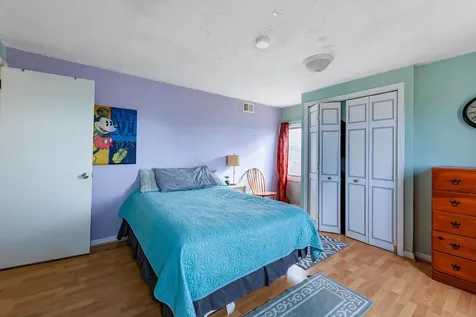 8009 South Kolin Avenue Chicago IL 60652
