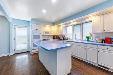 8009 South Kolin Avenue Chicago IL 60652