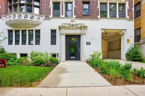 5421 South Cornell Avenue Chicago IL 60615