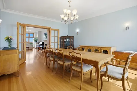 5421 South Cornell Avenue Chicago IL 60615