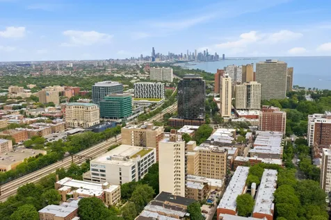 5421 South Cornell Avenue Chicago IL 60615
