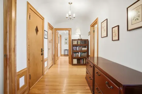 5421 South Cornell Avenue Chicago IL 60615