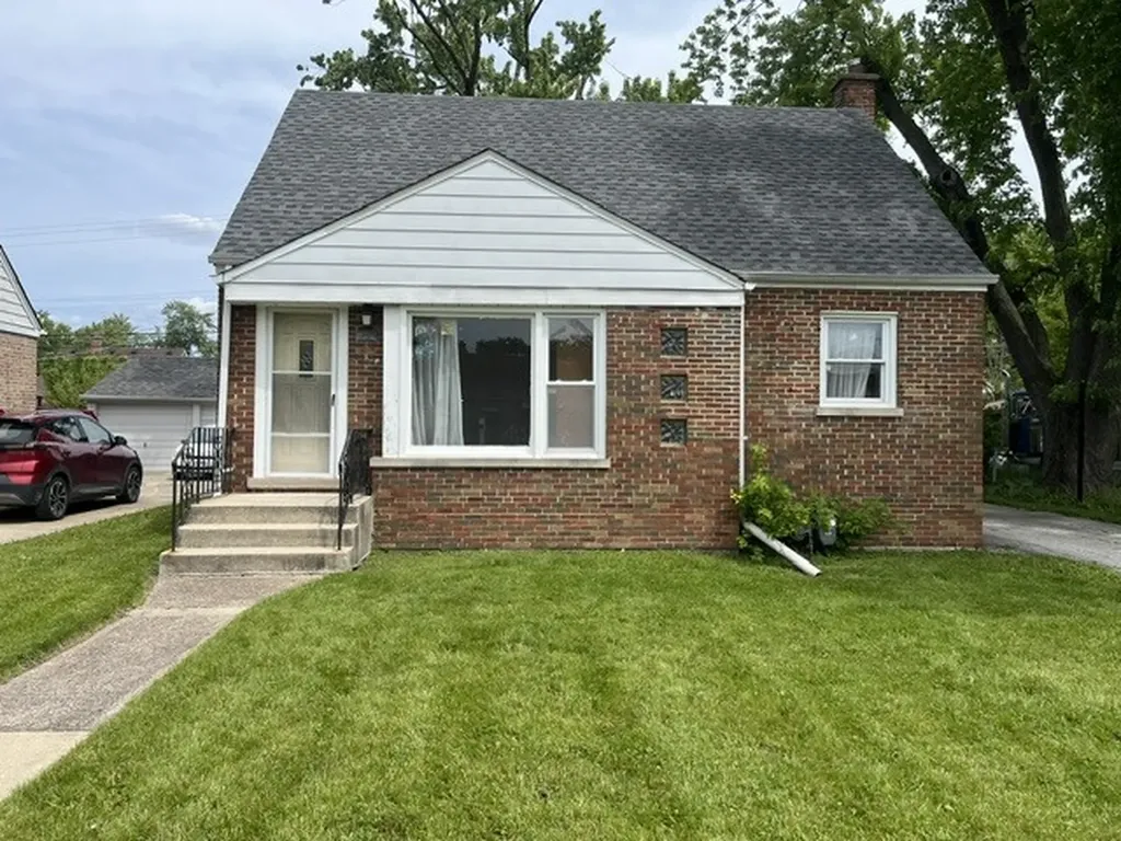 1527 Wentworth Avenue Calumet City IL 60409