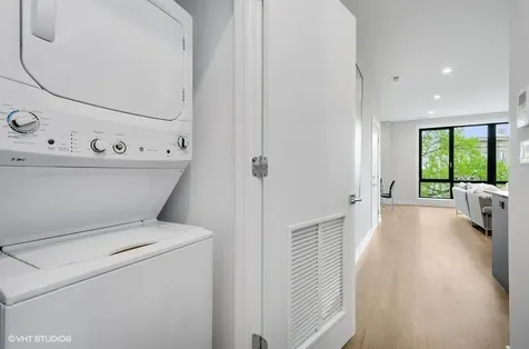 6242 South Greenwood Avenue Chicago IL 60637