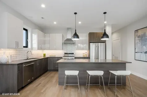 6242 South Greenwood Avenue Chicago IL 60637
