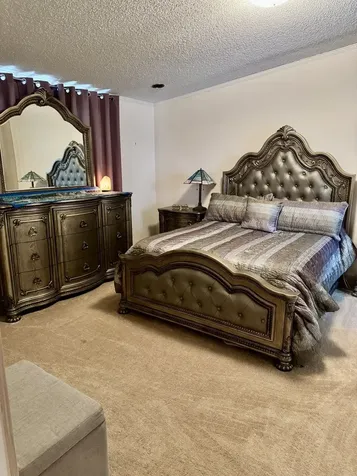 265 Tulip Circle Matteson IL 60443