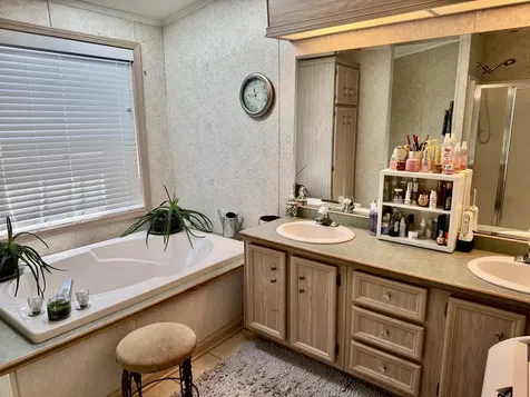 265 Tulip Circle Matteson IL 60443