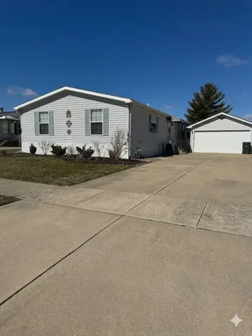 265 Tulip Circle Matteson IL 60443