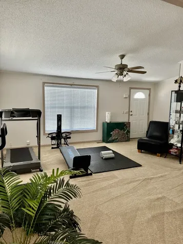 265 Tulip Circle Matteson IL 60443