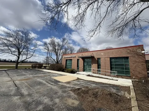 101 North Hilgert Drive Grant Park IL 60940