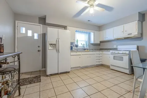 5122 West 30th Place Cicero IL 60804
