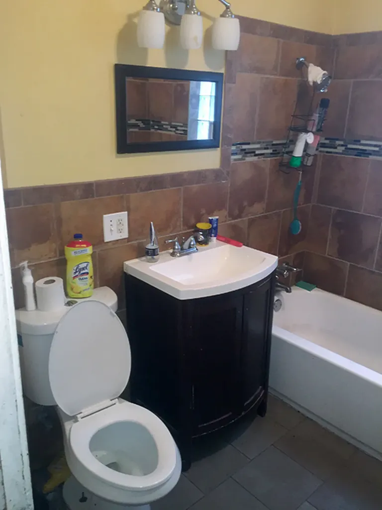 1333 West 71st Street Chicago IL 60636