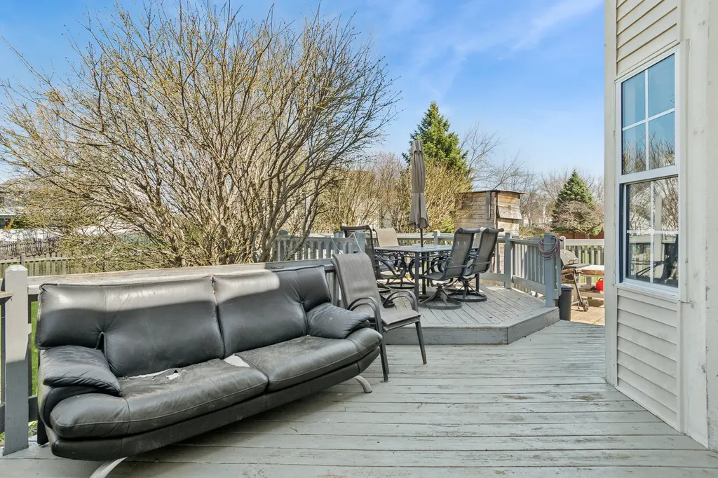 909 Brompton Circle Bolingbrook IL 60440