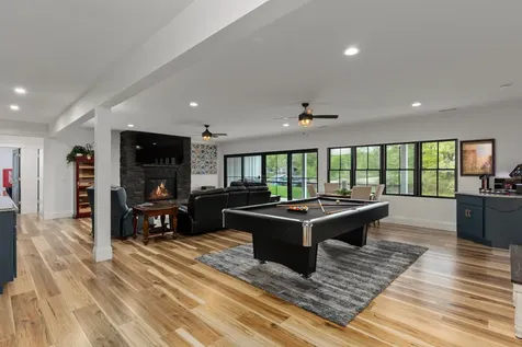 10028 East Pineridge Drive Effingham IL 62401